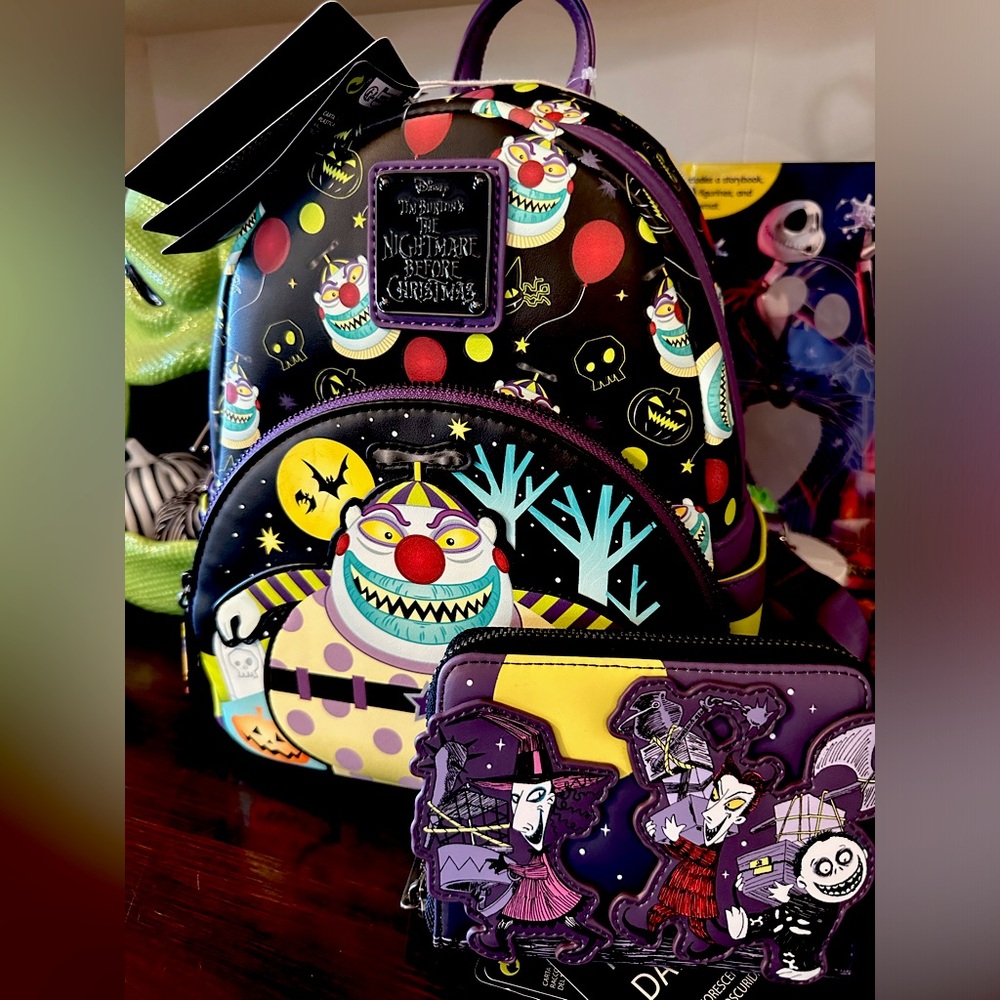 Loungefly Nightmare Before Christmas Clown Glow Backpack and Wallet bundle!